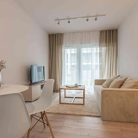 Zacisze Apartment *